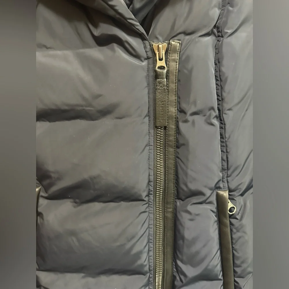 Mackage Leather Sleeves Navy Blue/Black PUFFER Jacket Size XS EUC - Picture 12 of 15